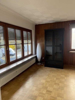 Mitbewohner  4 er WG gesucht.