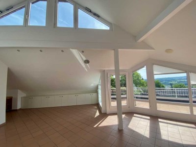Traumhafte Maisonette mit Loft Stil und atemberaubender Aussicht