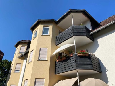 Moderne Wohnung mit Balkon/Dachloggia in ruhiger Lage in Erbenheim!