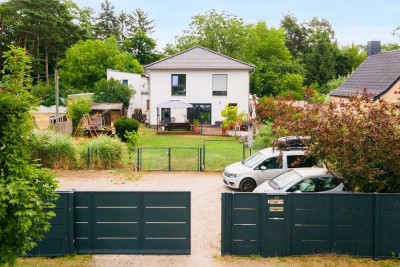 Moderne Stadtvilla + renovierte Remise = Mehrfamilienwohnen in Petershagen