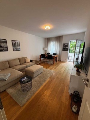 Exklusive, neuwertige 2-Zimmer-Wohnung mit Balkon und EBK in Hannover