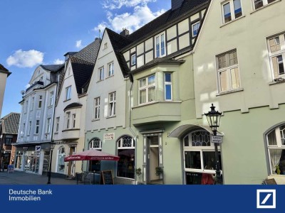 Mehrfamilienhaus direkt am Marktplatz...