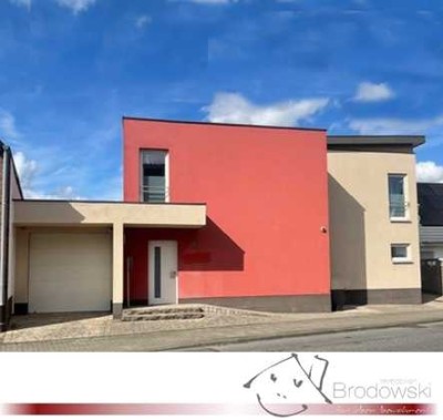 Gepflegtes Architektenhaus mit großzügigem Raumangebot in Korschenbroich - Schlich