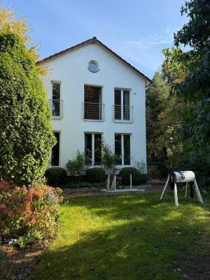 MIETKAUF - Familienfreundliche DHH mit Garten, Garage zentral in Großburgwedel - von privat