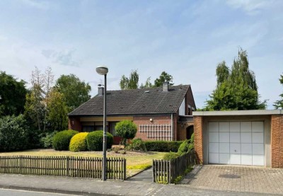 TOP WOHNLAGE - freist. 1-2 Familienhaus / Baugrdst. in Langenfeld-Reusrath / nähe Düsseldorf + Köln
