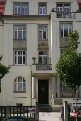 113,52 qm Altbaucharme in der Südvorstadt-West. Aufzug, Stellplatz *PROVISIONSFREI für Erwerber