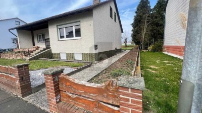 RUHIGES WOHNEN MIT VIEL PLATZ & SCHÖNEM GARTEN