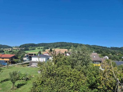 Gute Rendite: Saniertes Mehrfamilienhaus