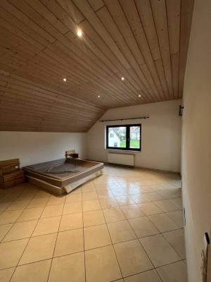 Großes Einfamilienhaus mit Charme