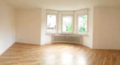 Elegante und große 4-Zi-Whg mit EBK, Keller in Albstadt