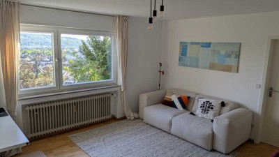 Sonnige 2-Zimmer-Einliegerwohnung, Teilmöbliert