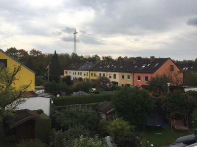 Sehr schönes, vollständig renoviertes 5-Raum-Reihenhaus in gefragter Lage in Germering