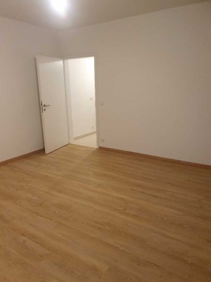 Erstbezug nach Sanierung: Freundliche 4-Zimmer-Wohnung in Reiskirchen