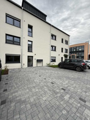 WE3 Exklusive 2-Zimmer-Gartenwohnung im Erdgeschoss in Offenbach-Bürgel
