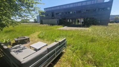 Gewerbliches Bürogebäude (2 Etagen) dazu eine erteilte Baugenehmigung 250qm Halle 7m hoch in Roetgen