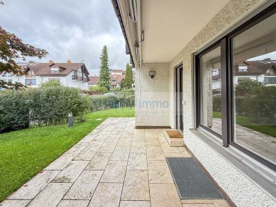 renoviertes Reiheneckhaus / 3 Schlafzimmer / Dachstudio / 2 Bäder /  großer Garten / EBK / TG /frei
