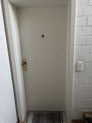 Exklusive 3-Zimmer-Wohnung mit gehobener Innenausstattung mit Balkon und Einbauküche in Eschweiler