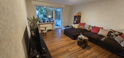 Schöne 2,5 Raum Wohnung  mit Balkon und niedrigen Energiekosten