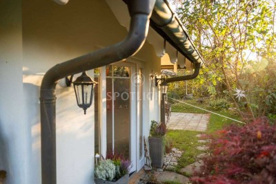 Wie ein kleines Haus: Gartenmaisonette mit eigenem Zugang in ruhiger A-Lage