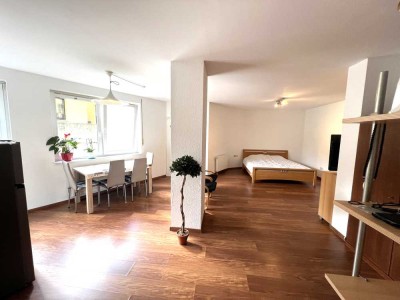 **Gepflegte 2 Zimmer-Wohnung mit Einbauküche inkl. Stromkosten in Mörlenbach**