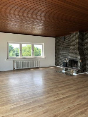 +++ Super schöne Penthouse Wohnung mit Aufzug bis in die Wohnung & großer Dachterrasse ++++