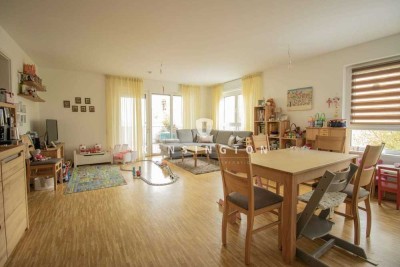 Großzügige 3. Zi. Wohnung mit Loggia im Südwesten Regensburgs!