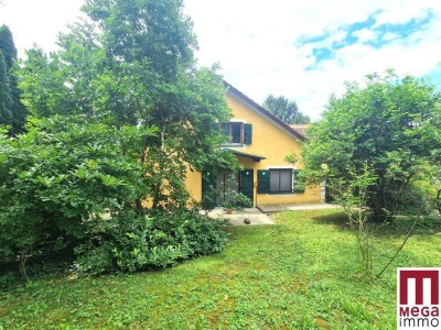 Gemütliches Bauernhaus mit viel Fläche und angrenzendem Baugrundstück