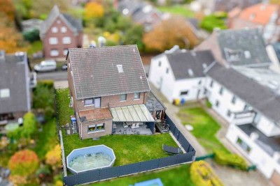 Gepflegtes Einfamilienhaus samt Garten zzgl. 54 qm Gewerbeeinheit, Garage und Stellplatz in Waldniel