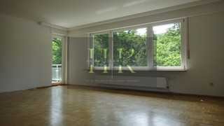Vermietete große 3 Zimmer Wohnung mit 2 Balkonen in beliebter Lage von Pforzheim!