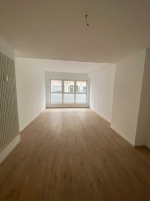 Mainz -  2 Zimmer-Ergeschoßwohnung