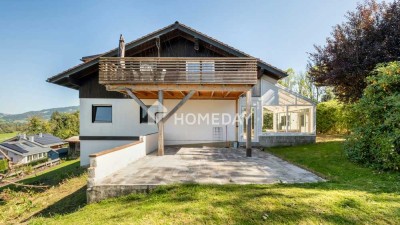 Großzügiges Wohnen mit Weitblick – Lichtdurchflutete 5-Zimmer-Wohnung in Zweiparteienhaus