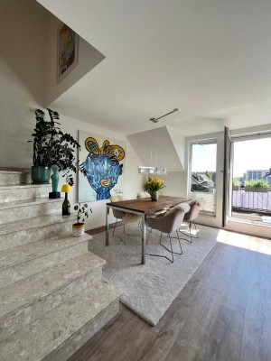 Helle & stilvolle, modernisierte Maisonette-Wohnung in Grevenbroich