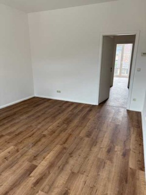 Frisch renovierte 2-Zimmer-Wohnung mit Balkon in Grimma