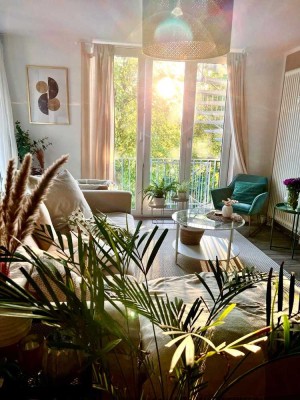 Helle 3-Zimmer Wohnung mit Balkon, Loggia & Einbauküche in Düsseldorf