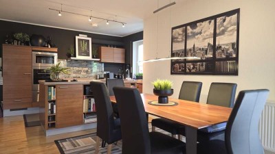 Top gepflegte und helle 3 Zimmerwohnung mit Balkon & TG-Stellplatz in Pfinztal Berghausen