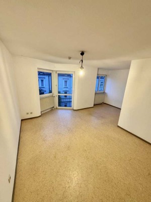 1-Zimmer Wohnung in Bamberg-Mitte nähe Finanzamt mit Küchenzeile+Garage