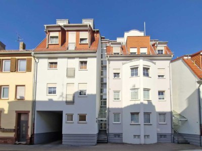 Schöne 3 Zimmer Wohnung mit Einbauküche und Blick auf den Wormser Dom - frei ab 15.11.
