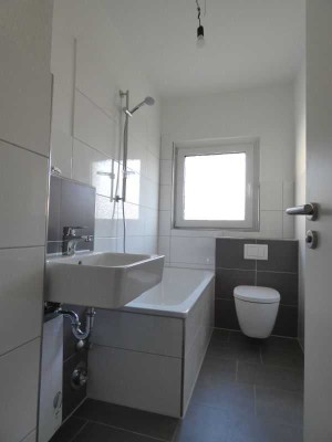 *** 2020 vollständig modernisiert - tolle 2-Zimmerwohnung wartet auf Sie! ***