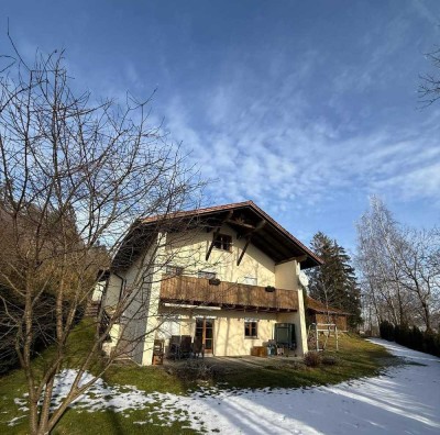 Gepflegtes Einfamilienhaus in Traitsching mit Weitblick