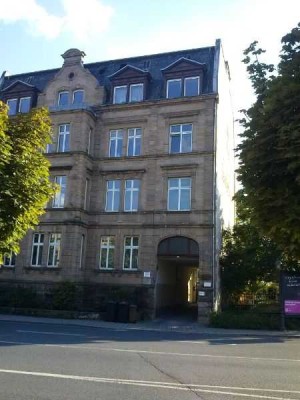 Innenstadt: Großzügige repräsentative 4,5-Zimmer Wohnung / Büro / Praxis mit Garage in Kulmbach