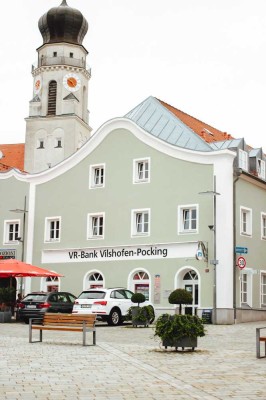 Renovierte 1,5 Zimmer Dachgeschosswohnung direkt am Stadtplatz in Bad Griesbach