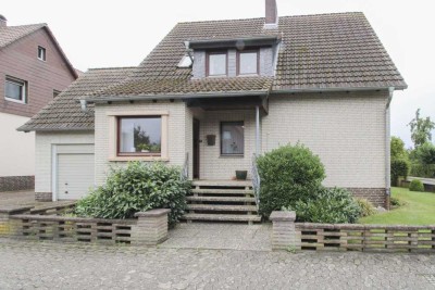 Ob Einfamilien- oder Zweifamilienhaus mit viel Platz und Raum in Lehrte-Immensen