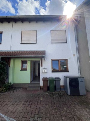 Geräumiges, modernisiertes 7-Zimmer-Reihenhaus in Hockenheim