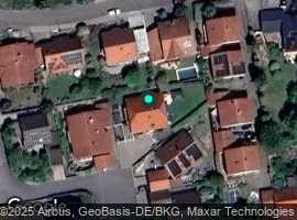 Gemütliche DG Wohnung 3ZKB mit Balkon