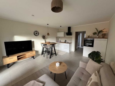 Möblierte & renovierte 2-Zimmer Wohnung mit Balkon