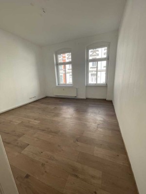 Wunderschöne lichtdurchflutete 3 - Zimmer Wohnung