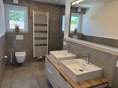 Großzügiges Einfamilienhaus mit 10 Zimmern mit Blick ins Altmühltal