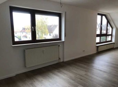 Freundliche und gepflegte 3-Zimmer-Dachgeschosswohnung in Zirndorf