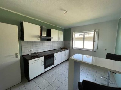 Gemütliche 2-Zimmer-Wohnung mit Balkon in Zentrumsnähe von Neheim