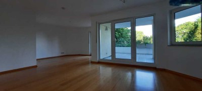 Helle 2-Zimmer-Wohnung mit Balkon in Brühl